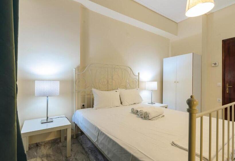 استودیو استاندارد با بالکن, Denise Studios And Apartments