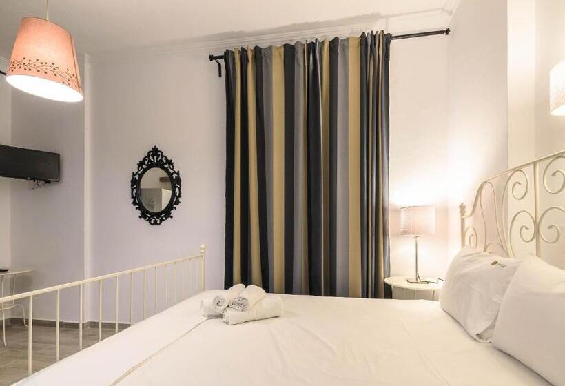 استودیو استاندارد با بالکن, Denise Studios And Apartments