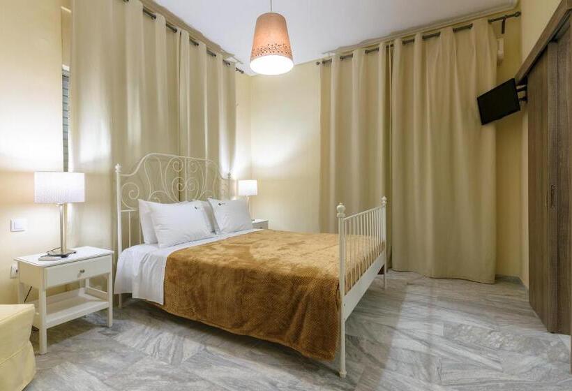 اتاق استاندارد سه تخته با بالکن, Denise Studios And Apartments