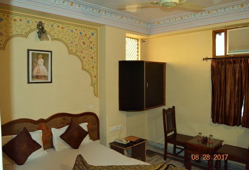 带1个卧室的高级公寓, Gulab Garh