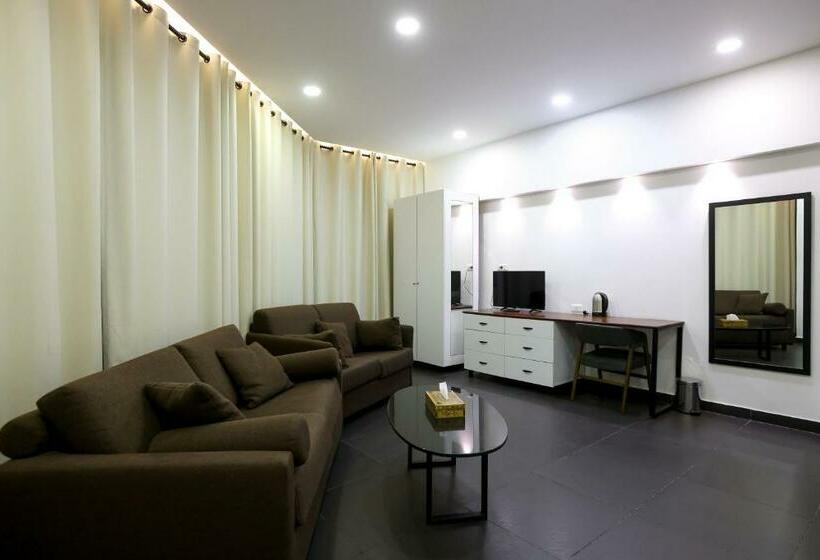 سوییت جونیور, Hamra Urban Gardens