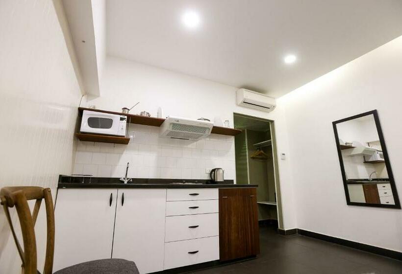 استودیو استاندارد با تخت کینگ, Hamra Urban Gardens