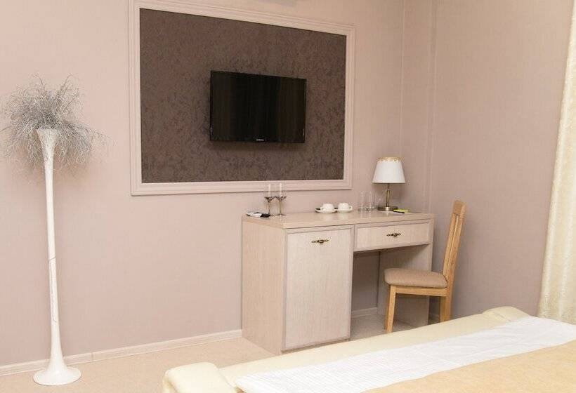 سوییت جونیور, Ochagof