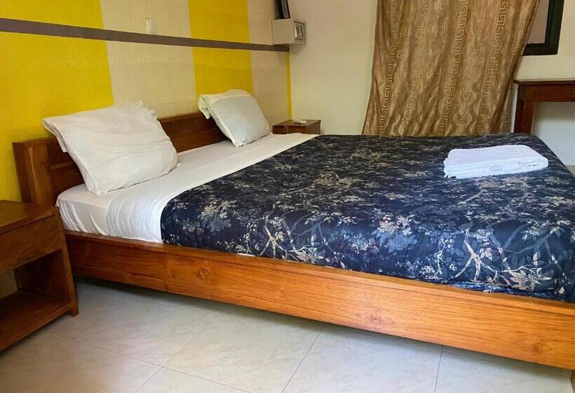 스탠다드 트리플 룸, Residence Hotel La Marsu