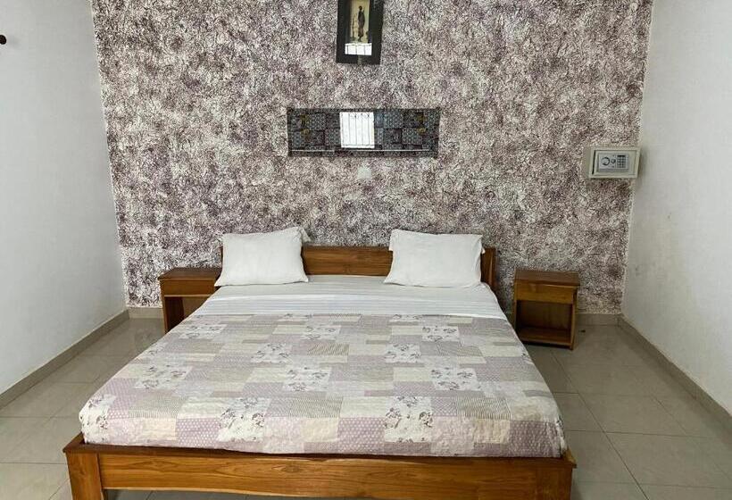 스탠다드 트리플 룸, Residence Hotel La Marsu