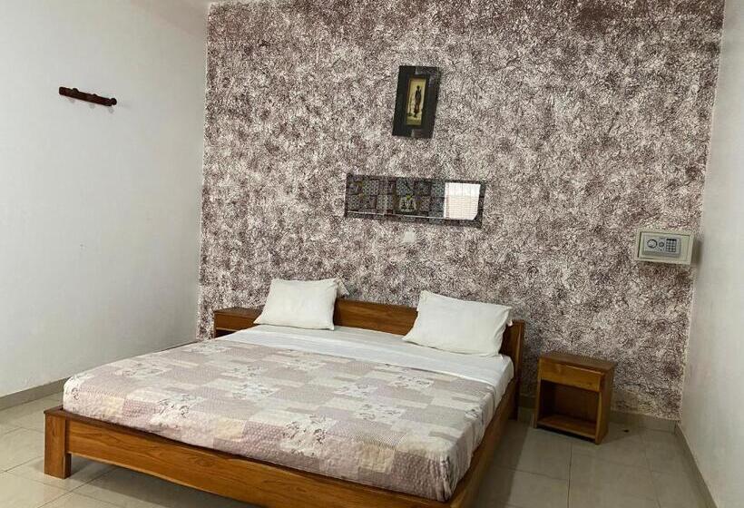 스탠다드 트리플 룸, Residence Hotel La Marsu