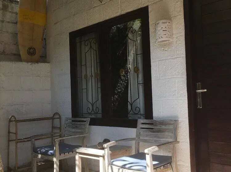 اتاق خانوادگی, Padang Padang Breeze