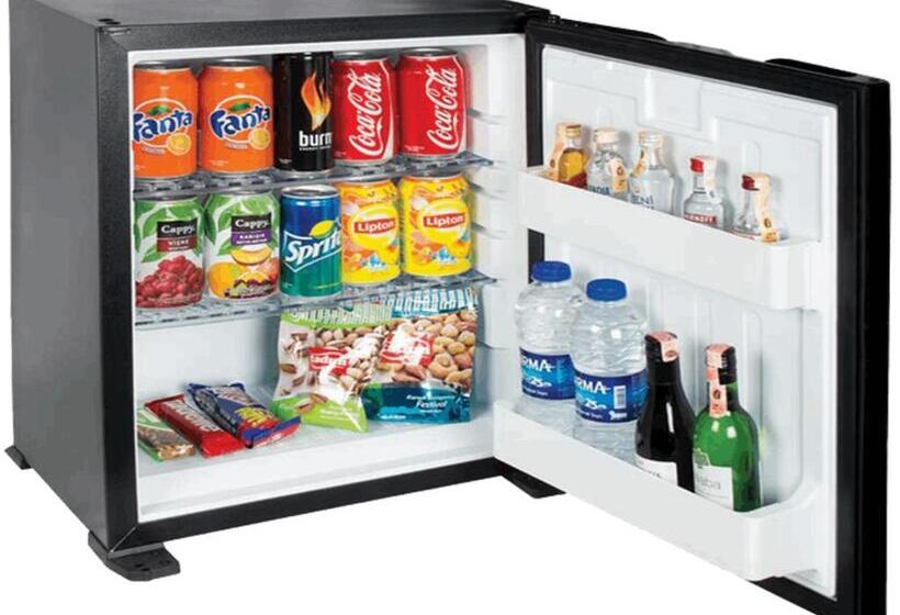 اتاق لوکس, Well Come   Santa Lucia