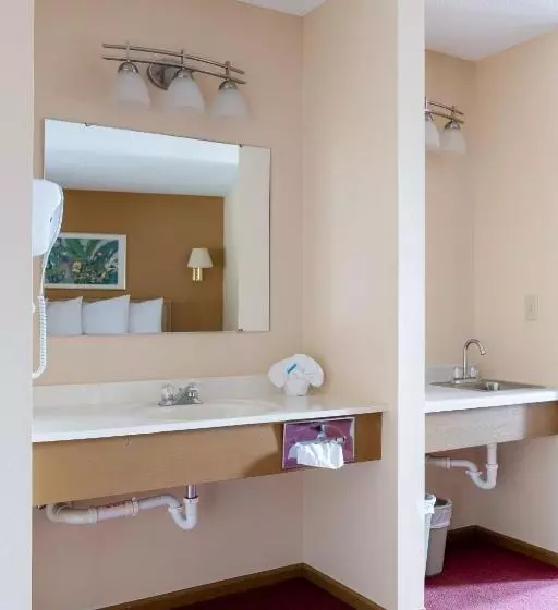 اتاق استاندارد با تخت بزرگ, Aloha Beach Resort
