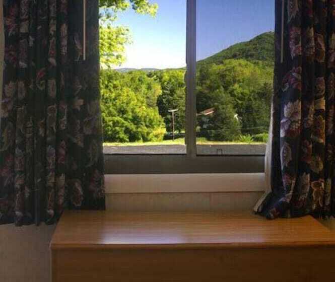 غرفة قياسية, Appalachian Motel