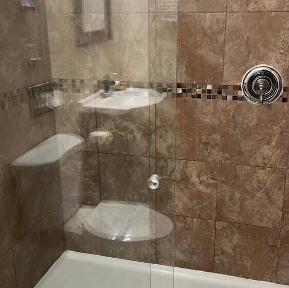 غرفة قياسية, Appalachian Motel