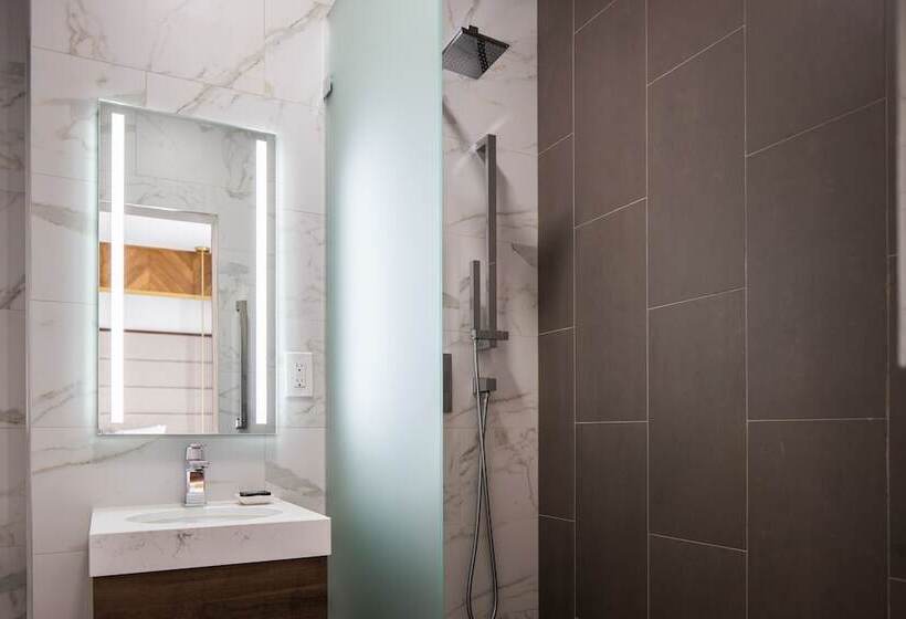 Quarto Standard 2 Camas Casal, 32one