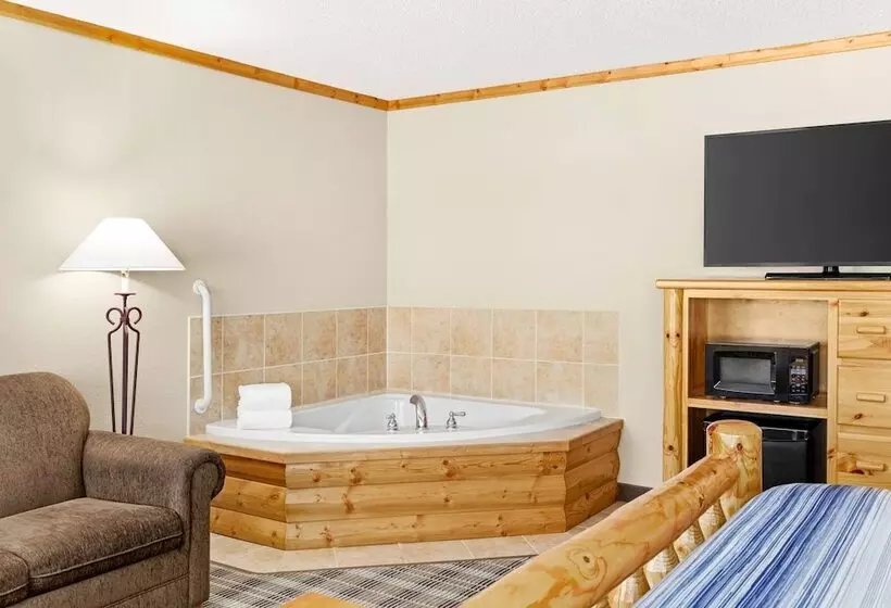 Deluxe-sviitti, Americinn By Wyndham Roseau