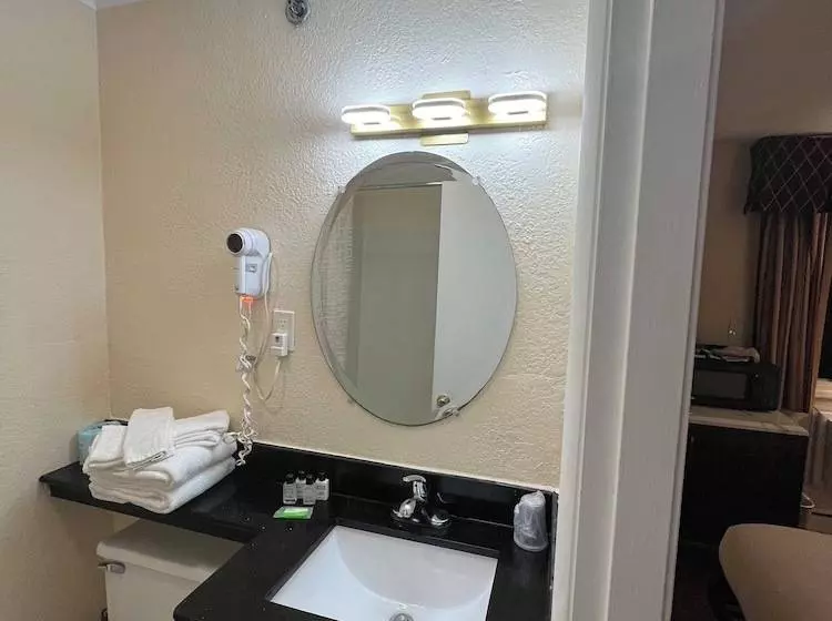 ２ダブルベッドのスタンダードルーム, Anchorage Inn Rochester