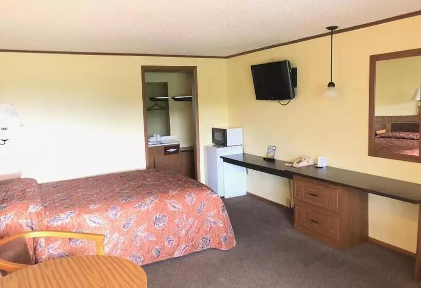 ダブルベッドスタンダードルーム, Arbor Inn Of Historic Marshall