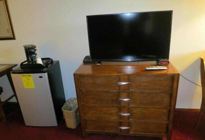 غرفة قياسية سرير كينج, Bay City Inn