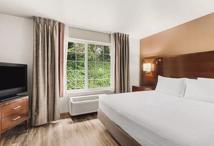 スイート（家族用）, The Ashley Inn & Suites