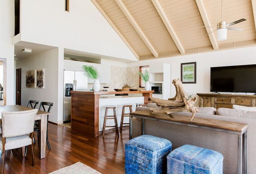 디럭스 스위트, Hillside Boutique