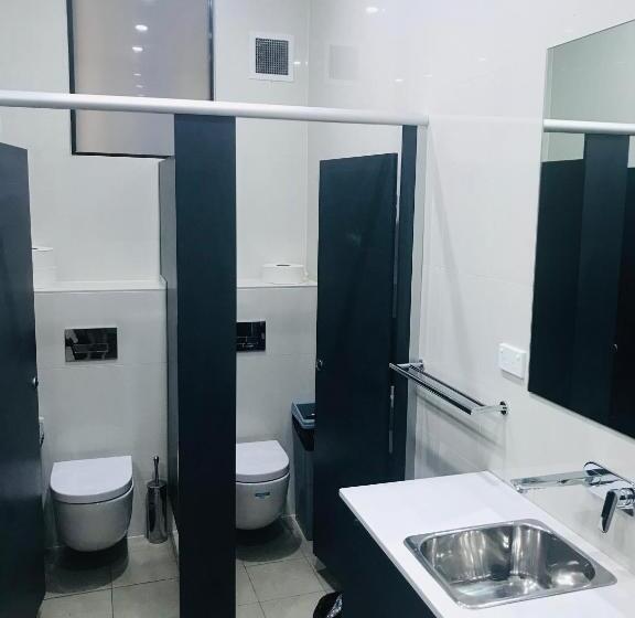 اتاق اکونومی یک تخته, Newtown Backpackers