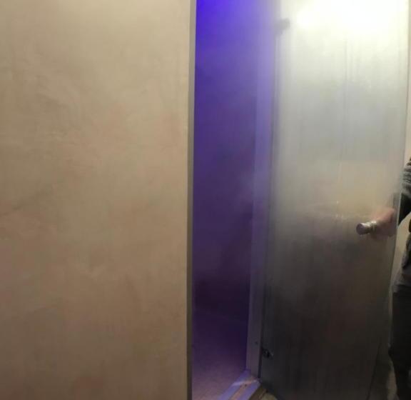 标准工作室, B&b Il Libro Verde