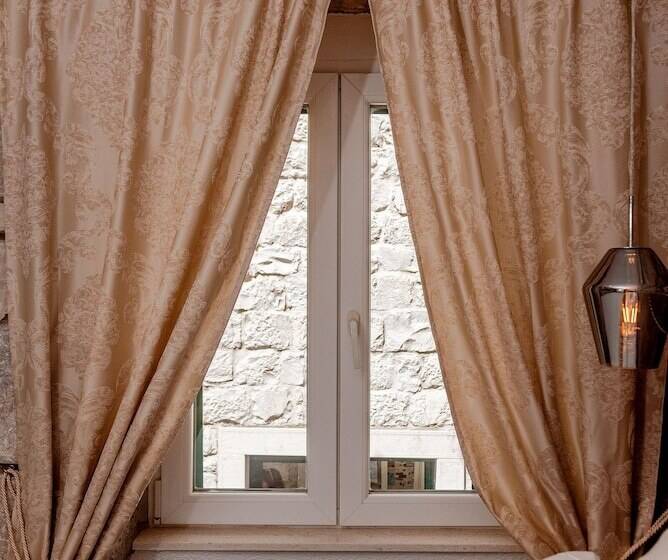 Quarto standard, Jupiter Lux Rooms