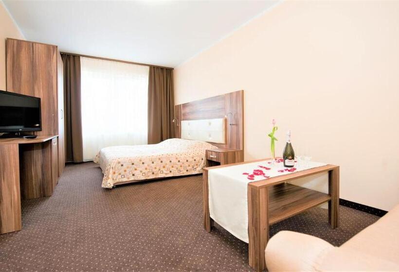 高级家庭房间, Puchacz Spa