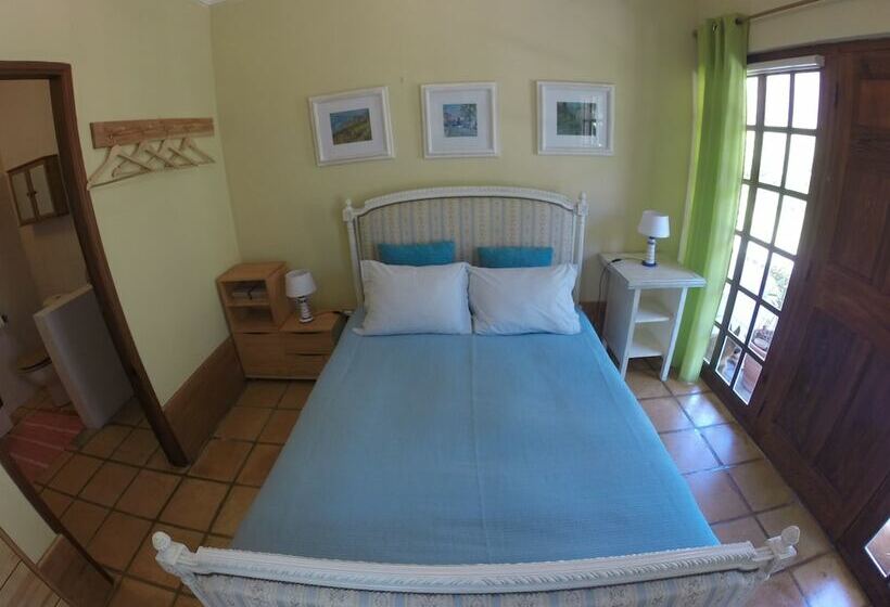 Quarto Estandar, Madeira Surf Lodge