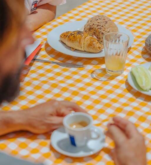 غرفة قياسية, Madeira Surf Lodge