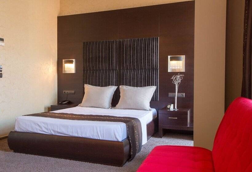 اتاق خانوادگی, Aion Luxury