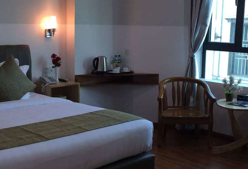 اتاق استاندارد, Gold Leaf