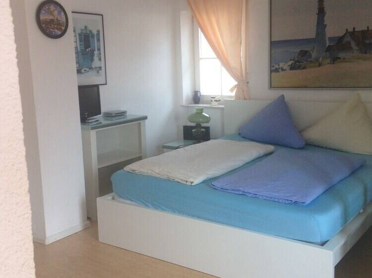 Семейный Номер, Gästehaus Tante Tienchen 7 Minuten Zu Fuss Zum Europa Park , Plus Kostenloses Parkplatzticket Rulant