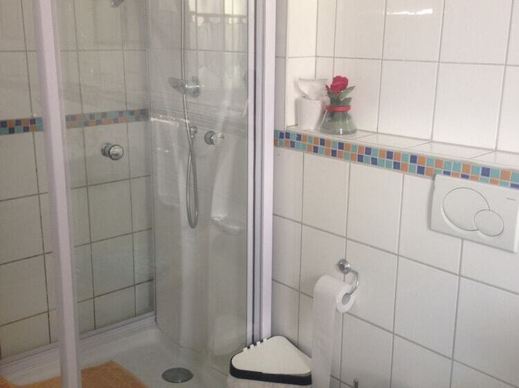 Апартаменты 2 Спальни, Gästehaus Tante Tienchen 7 Minuten Zu Fuss Zum Europa Park , Plus Kostenloses Parkplatzticket Rulant