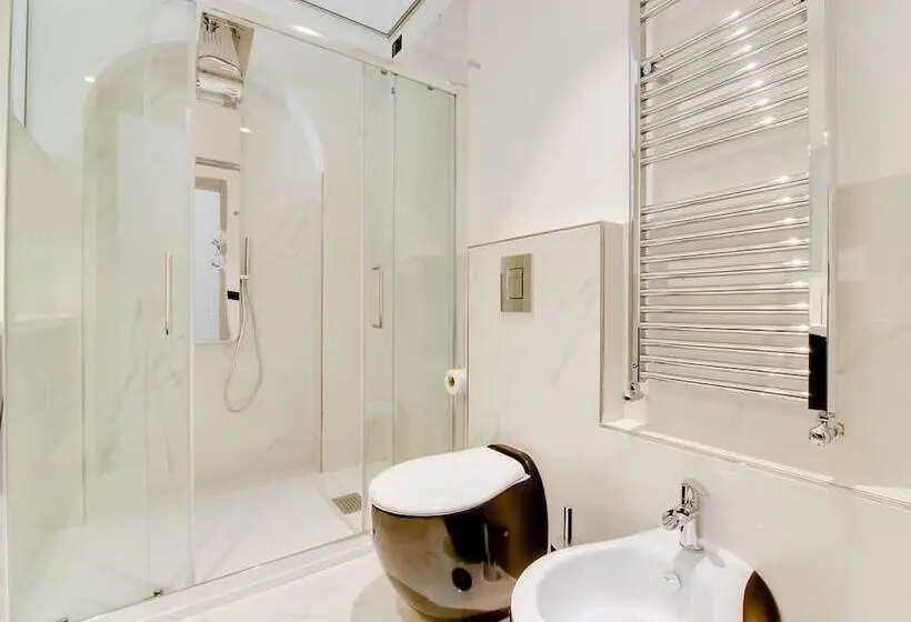 اتاق استاندارد, Queen Palace Suites