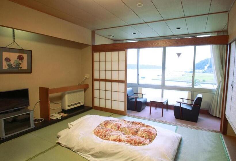 Номер Superior Вид на Море, Shimoda Itoen Hotel Hanamisaki