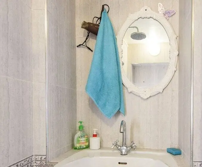 エコノミールーム, Hostel Svoi