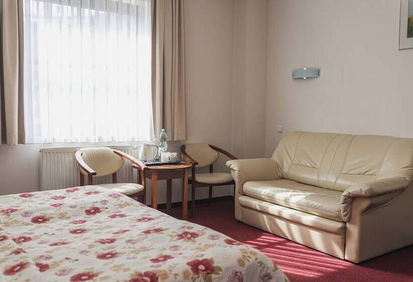 اتاق استاندارد سه نفره, Jaworzyna Krynicka