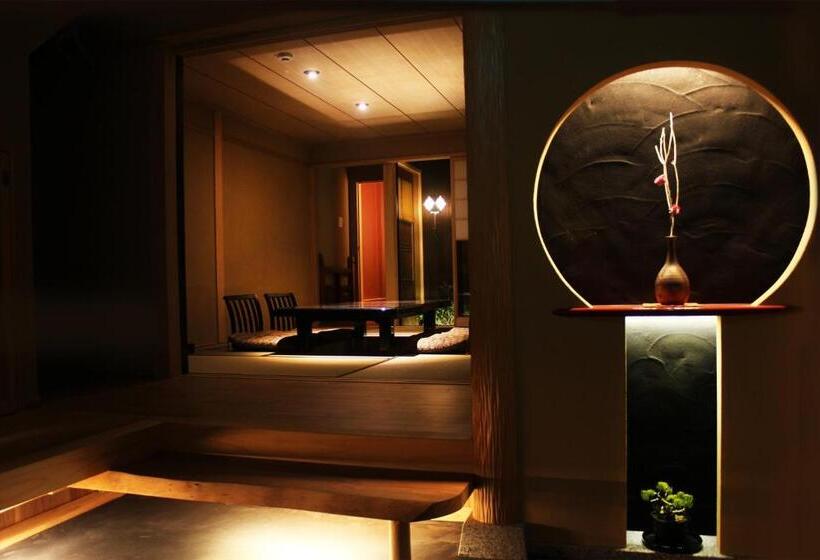 2 Bedroom Apartment, Kyomachiya Ebisu