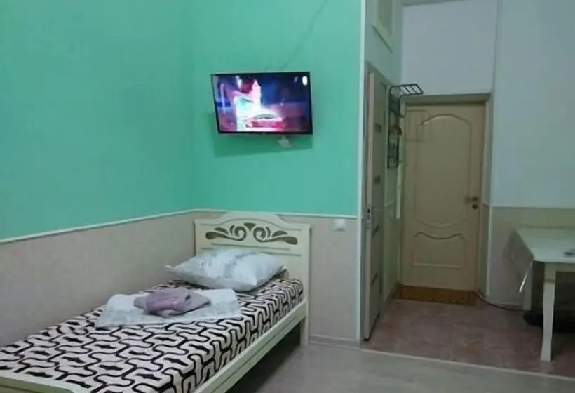 ベーシックトリプルルーム, Mini Hotel Uyut On Prospekt Putina 8