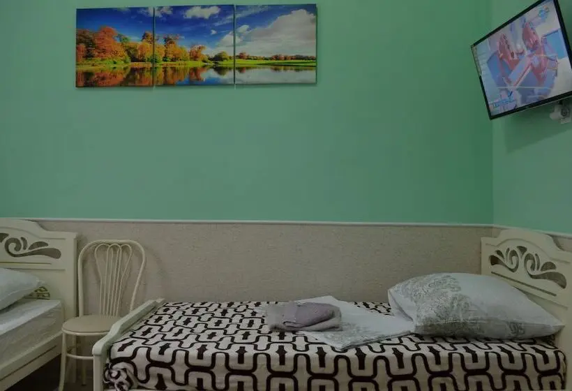 ベーシックトリプルルーム, Mini Hotel Uyut On Prospekt Putina 8