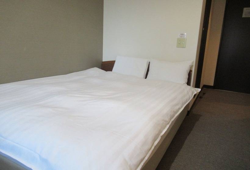 标准间, Tomakomai Green Hills