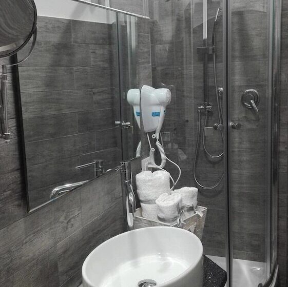 اتاق استاندارد, B&b Abatjour Ambiente Sanificato Test Antilegionella Assolto