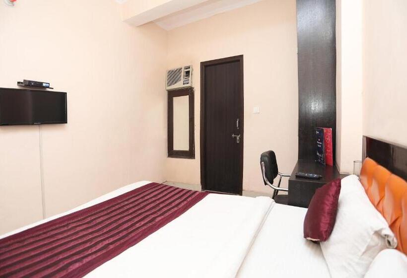 اتاق استاندارد, Rn 32 By Oyo Rooms