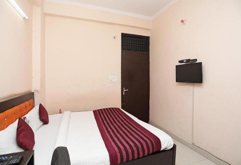 اتاق استاندارد, Rn 32 By Oyo Rooms