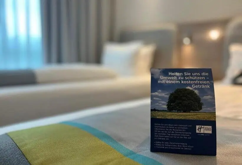 スタンダードインサイドビュールーム, Holiday Inn Express   Erlangen, An Ihg