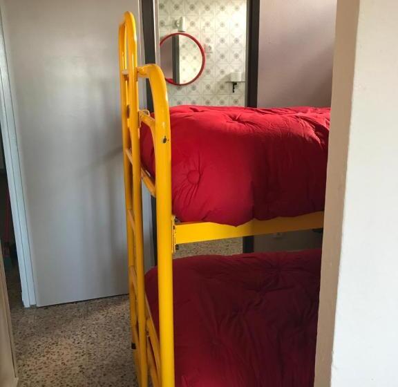 4인용 스탠다드 룸, Hostal San Miguel