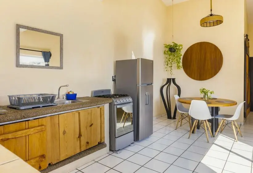 اتاق استاندارد با چشم‌انداز دریا, Casa Maria Resort