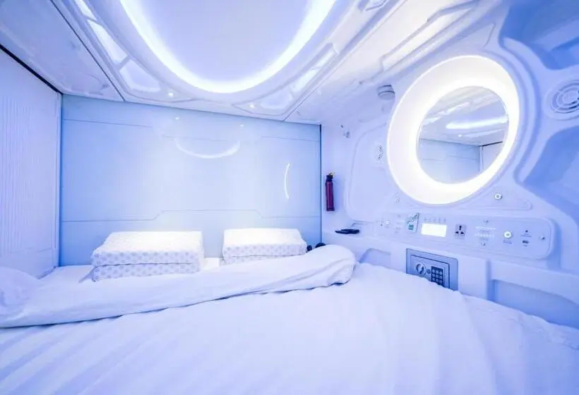 Capsule, Optimi Rooms Bilbao