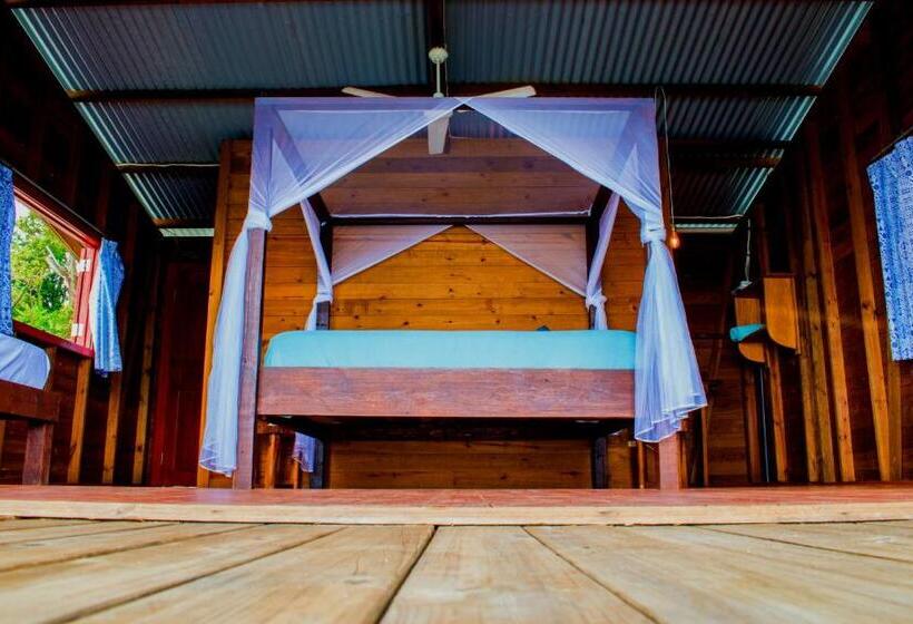 Трехместный Номер Deluxe Вид на Море, The Sea Monkey