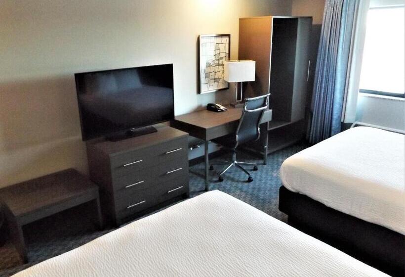 غرفة قياسية, Brookstone Inn & Suites