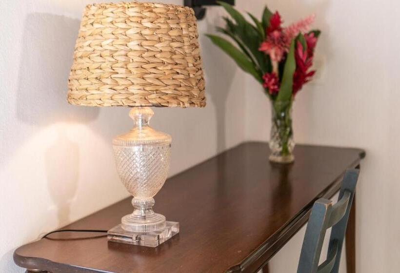 Suite con Balcone, Vivertrancoso